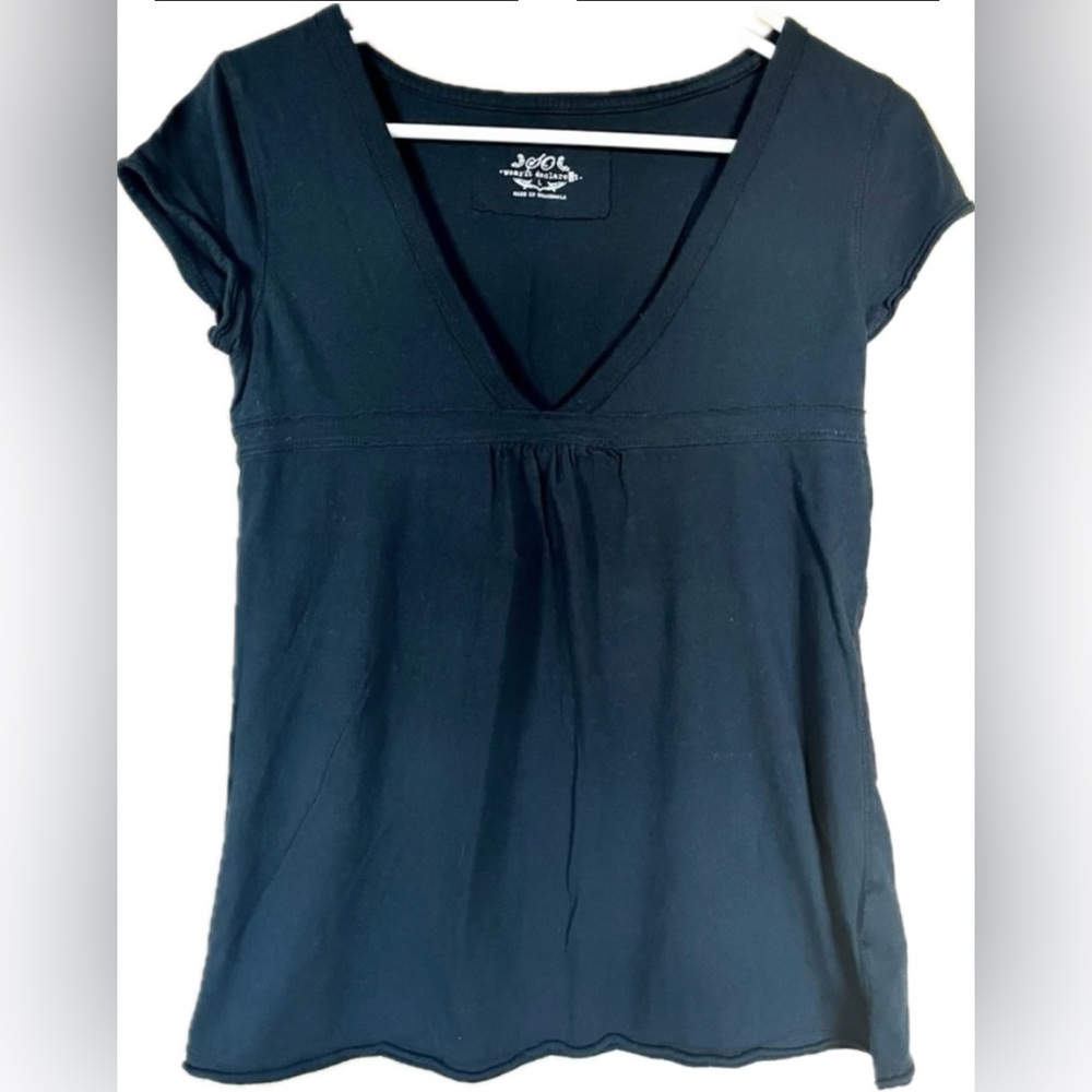 Black short sleeve shirt with deep v-neck design. Excellent condition! Size L